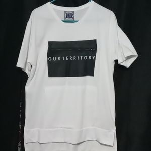 High Fashion T-Shirt with Zipper Pocket